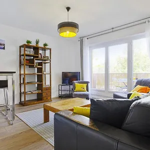 https://welkeys-laharie-apartment.biarritzhotels.info